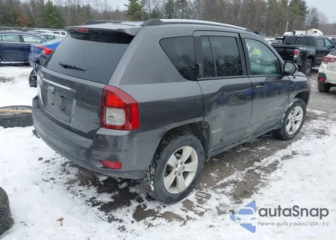 2016 Jeep Compass Sport z USA, uszkodzony, nr VIN 1C4NJDBB6GD511837